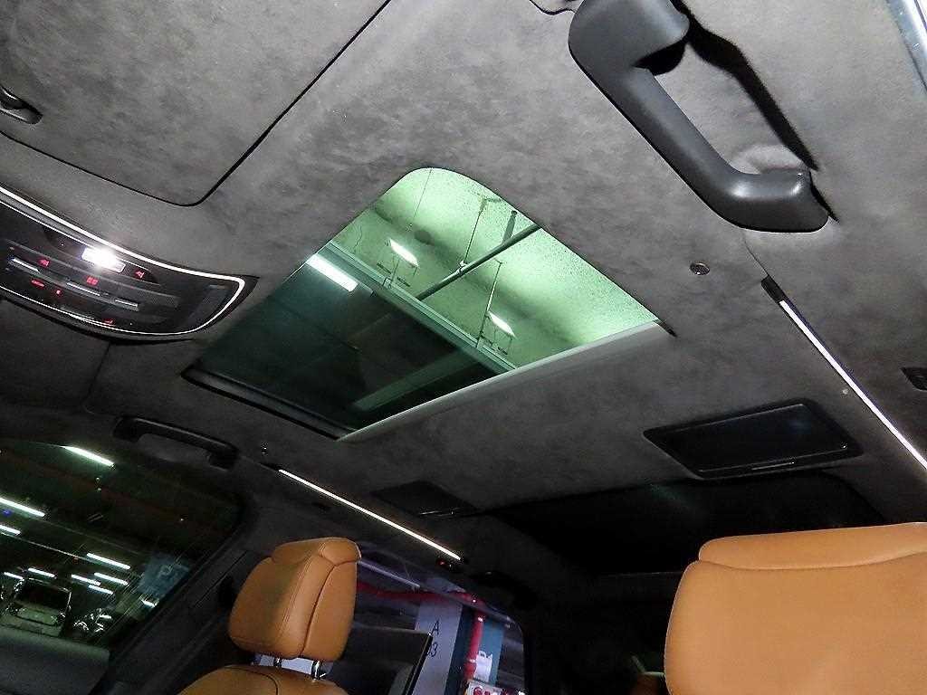 아우디 A8 뉴A8 65 TFSI 콰트로 디자인 LWB 이미지 15
