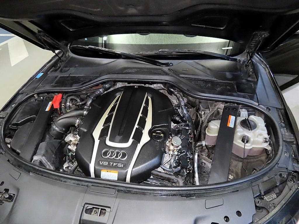 아우디 A8 뉴A8 65 TFSI 콰트로 디자인 LWB 이미지 19
