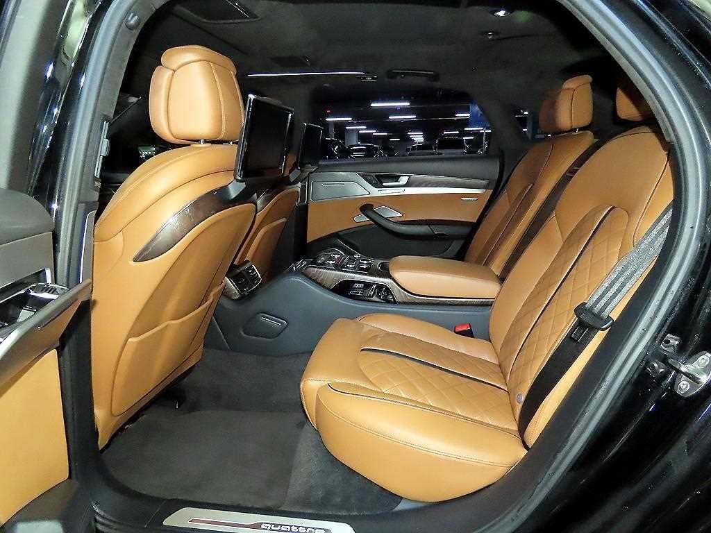 아우디 A8 뉴A8 65 TFSI 콰트로 디자인 LWB 이미지 7