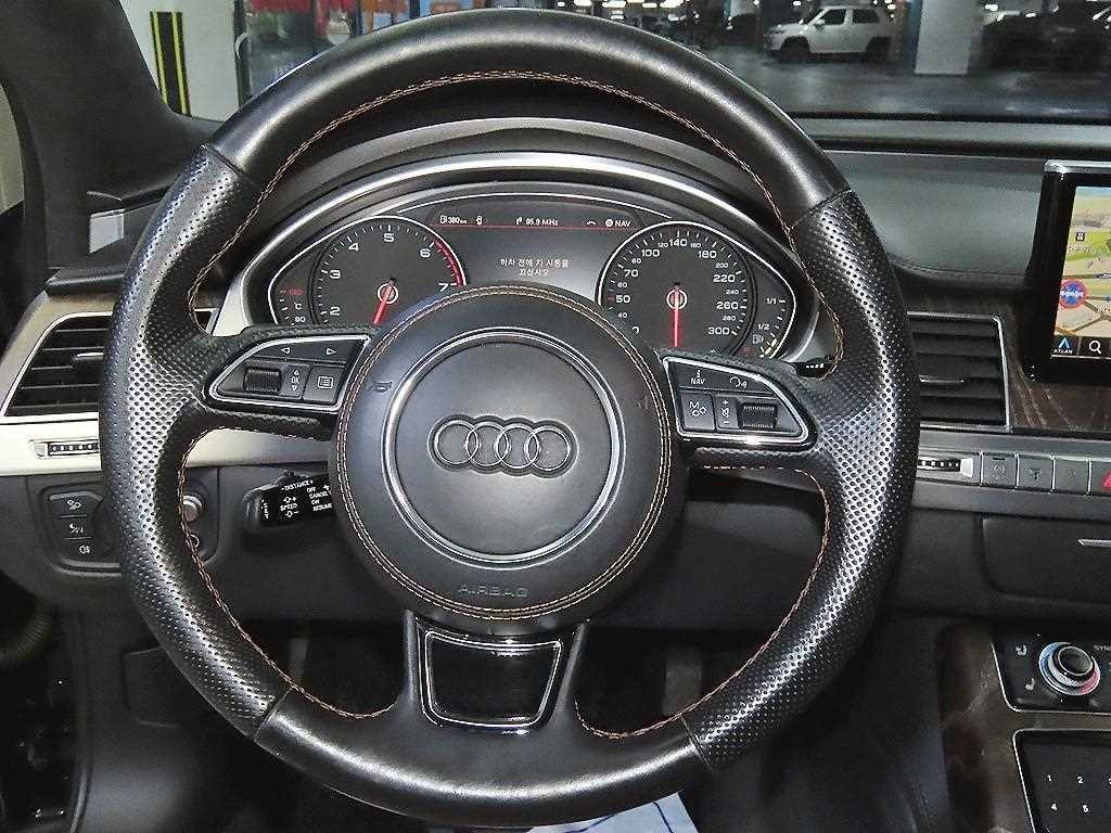 아우디 A8 뉴A8 65 TFSI 콰트로 디자인 LWB 이미지 8