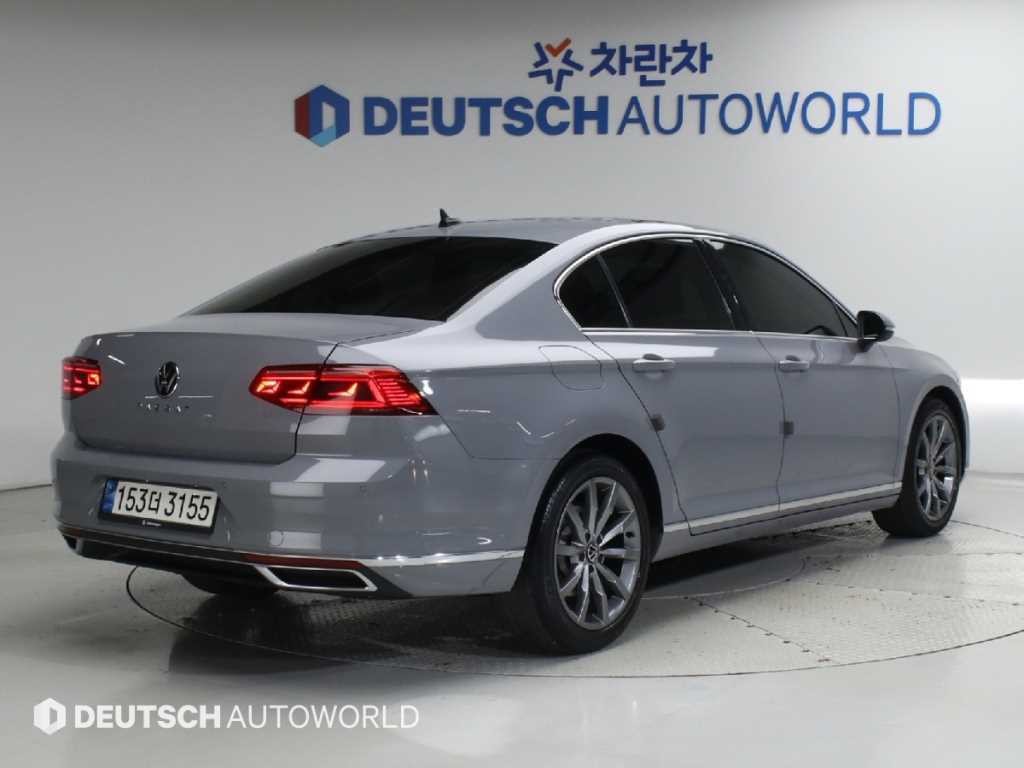 폭스바겐 파사트 파사트GT(B8) 2.0 TDI 프레스티지 이미지 2