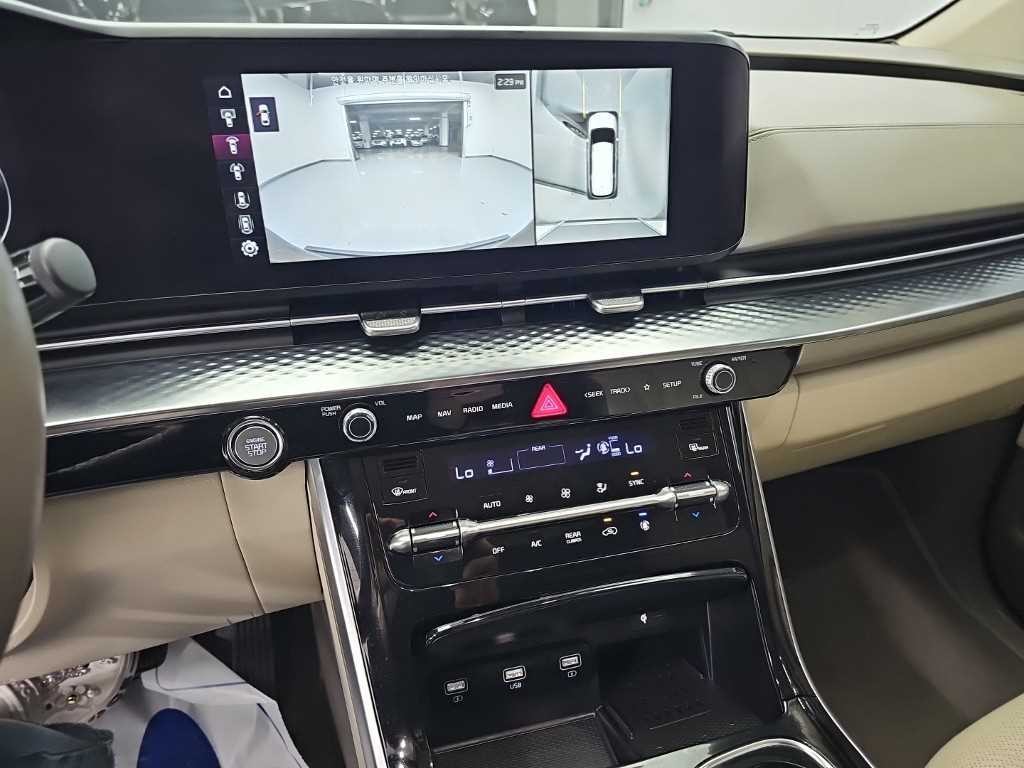 기아 카니발 카니발 4세대 가솔린 4인승 하이리무진 시그니처 이미지 10