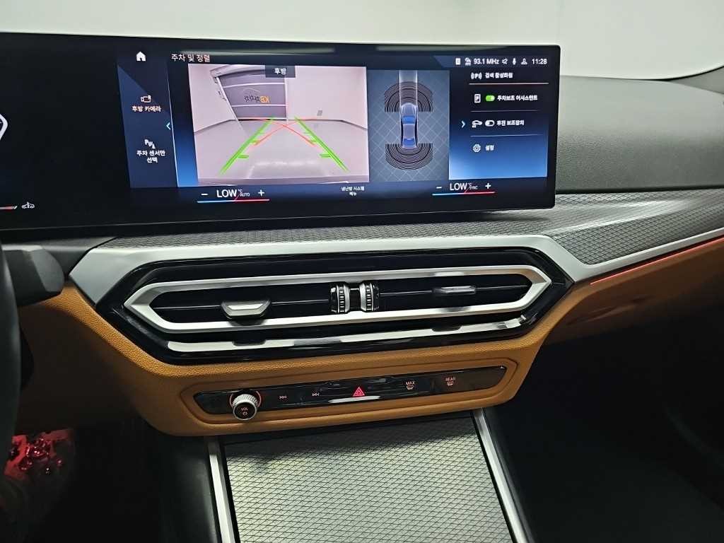BMW 3시리즈 3시리즈 (G20) 320i M 스포츠 이미지 10