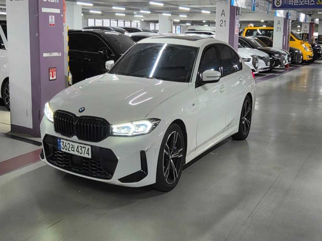 BMW 3시리즈 3시리즈 (G20) 320i M 스포츠 이미지 8