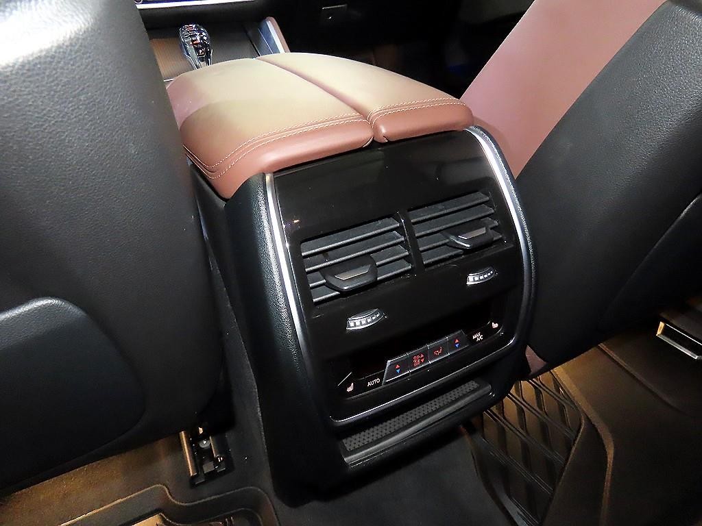 BMW X6 X6 (G06) xDrive 40i M 스포츠 이미지 14