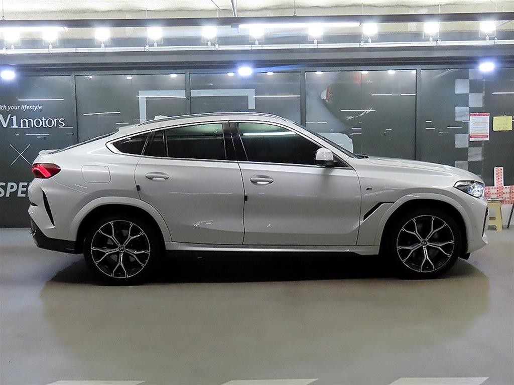 BMW X6 X6 (G06) xDrive 40i M 스포츠 이미지 3