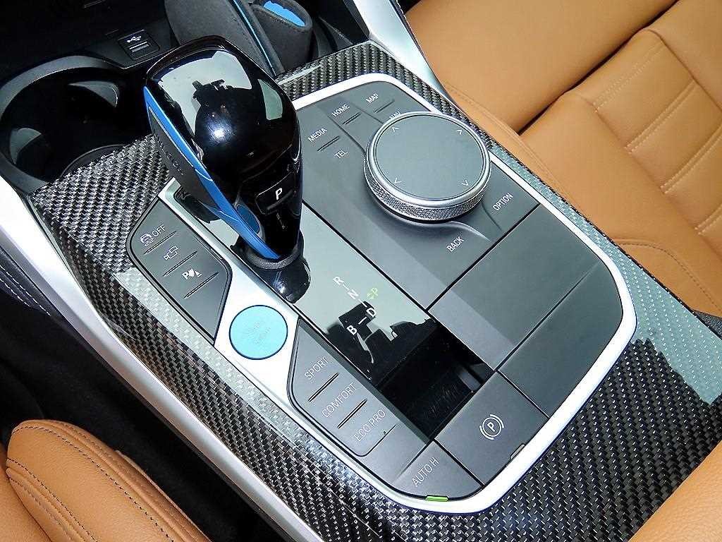 BMW i4 M50 프로 퍼스트 에디션 이미지 12