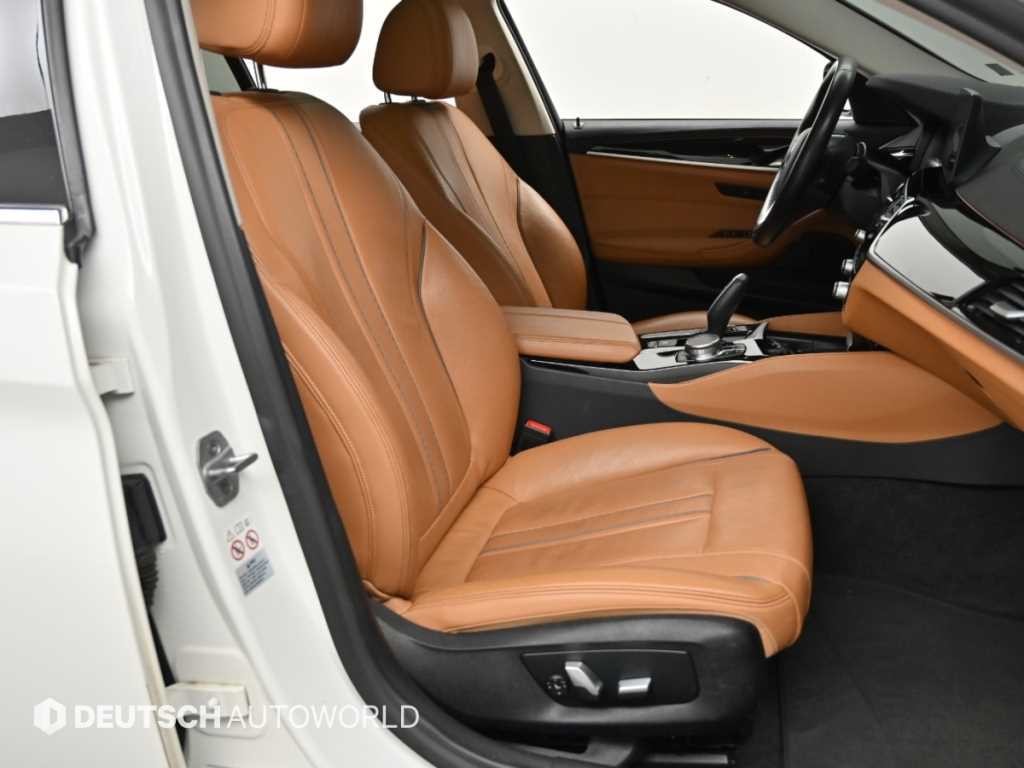 BMW 5시리즈 5시리즈 (G30) 520i 럭셔리 이미지 10