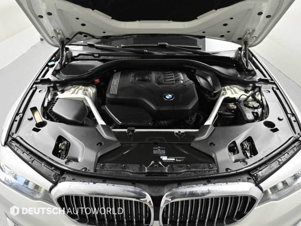 BMW 5시리즈 5시리즈 (G30) 520i 럭셔리 이미지 6
