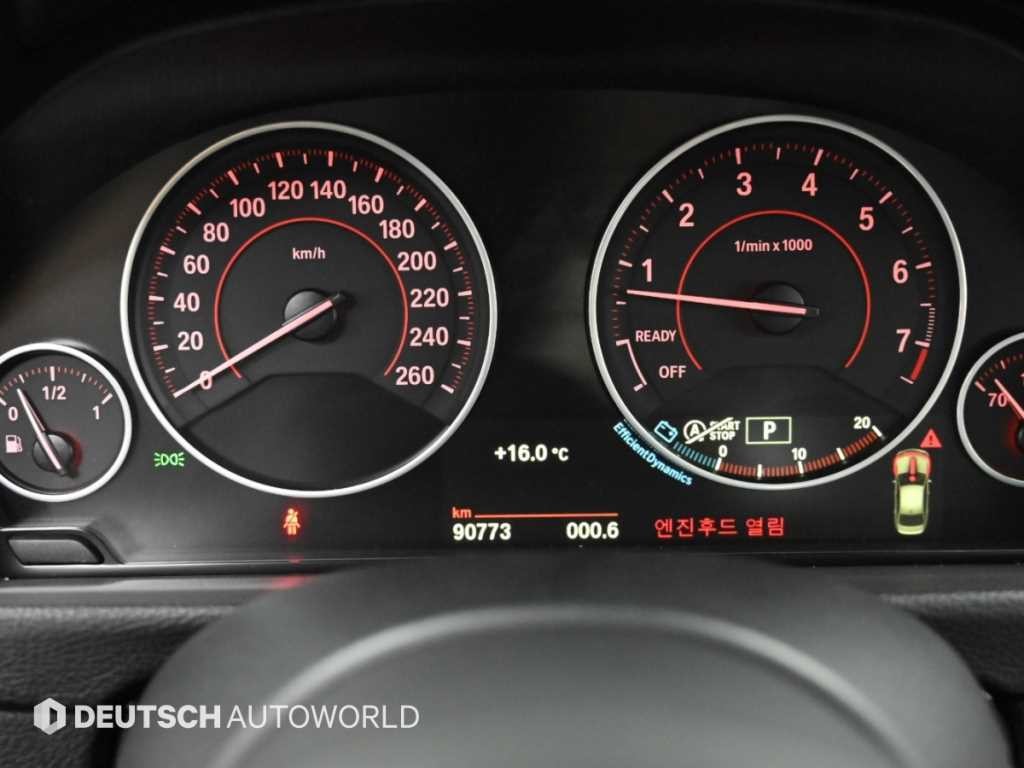 BMW 3시리즈 3시리즈 (F30) 320i M 스포츠 이미지 8