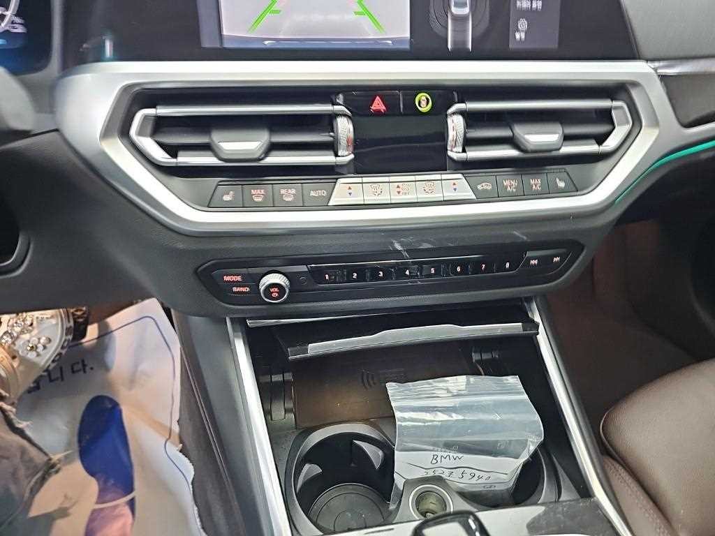 BMW 3시리즈 3시리즈 (G20) 330e 럭셔리 이미지 10
