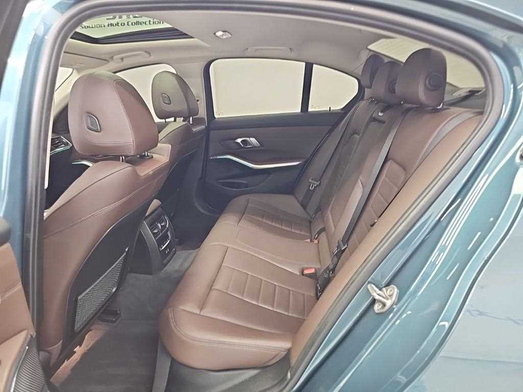 BMW 3시리즈 3시리즈 (G20) 330e 럭셔리 이미지 12