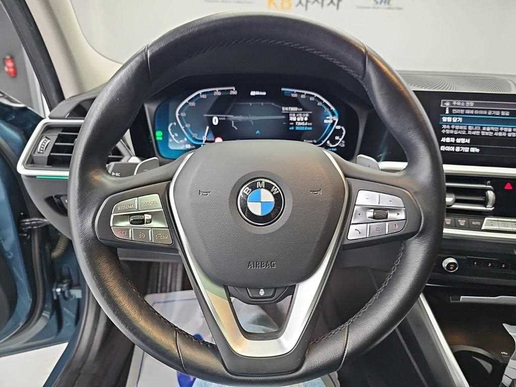 BMW 3시리즈 3시리즈 (G20) 330e 럭셔리 이미지 9