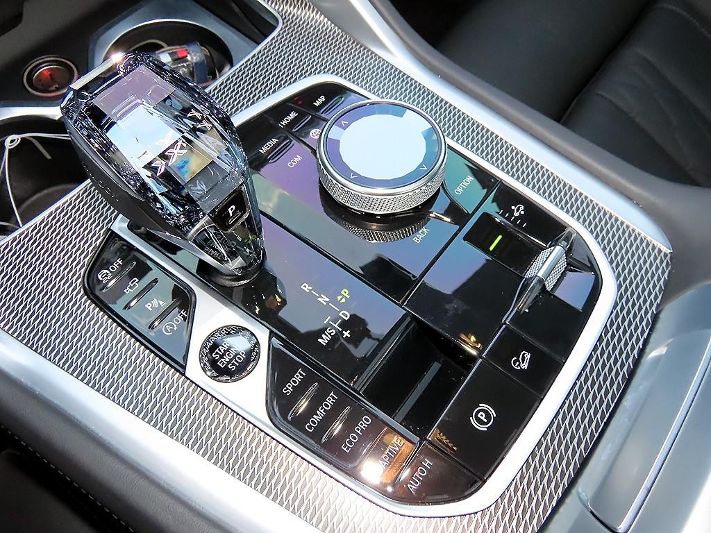 BMW X6 X6 (G06) xDrive 40i M 스포츠 이미지 11