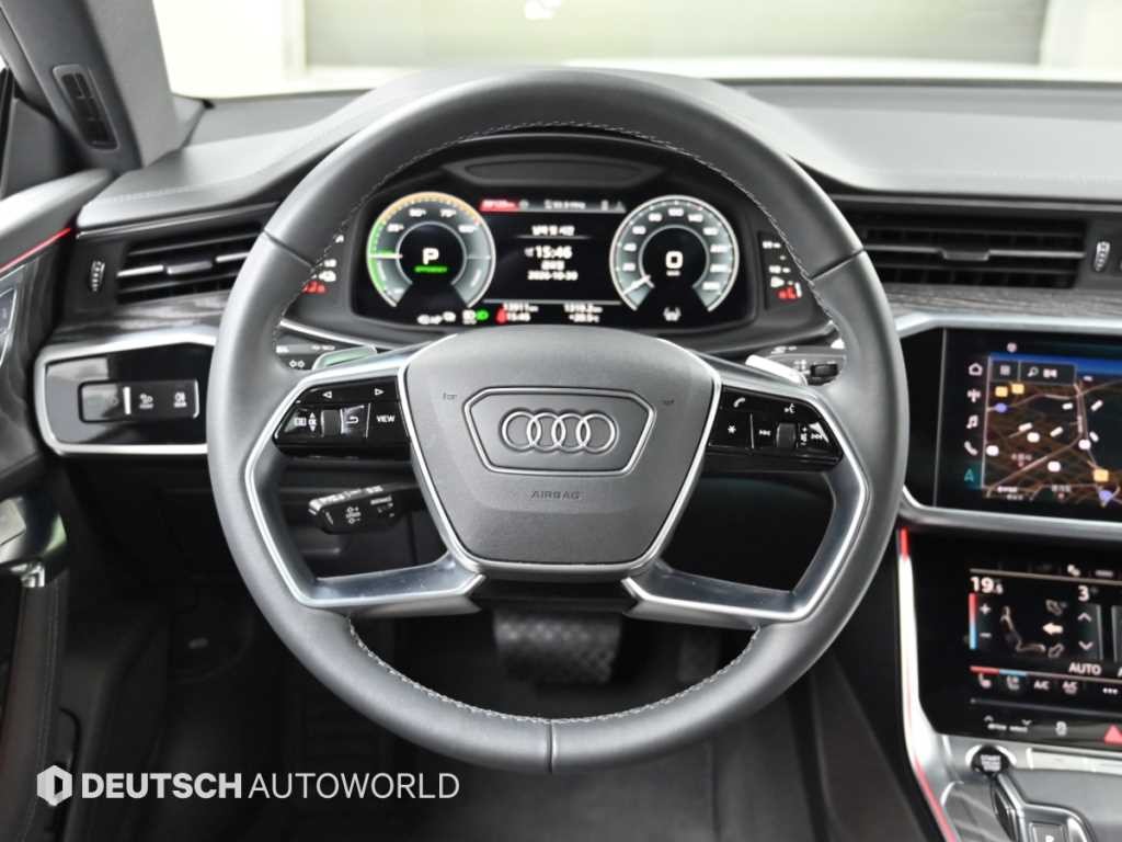 아우디 A7 A7 (4K) 55 TFSI e 콰트로 프리미엄 이미지 13