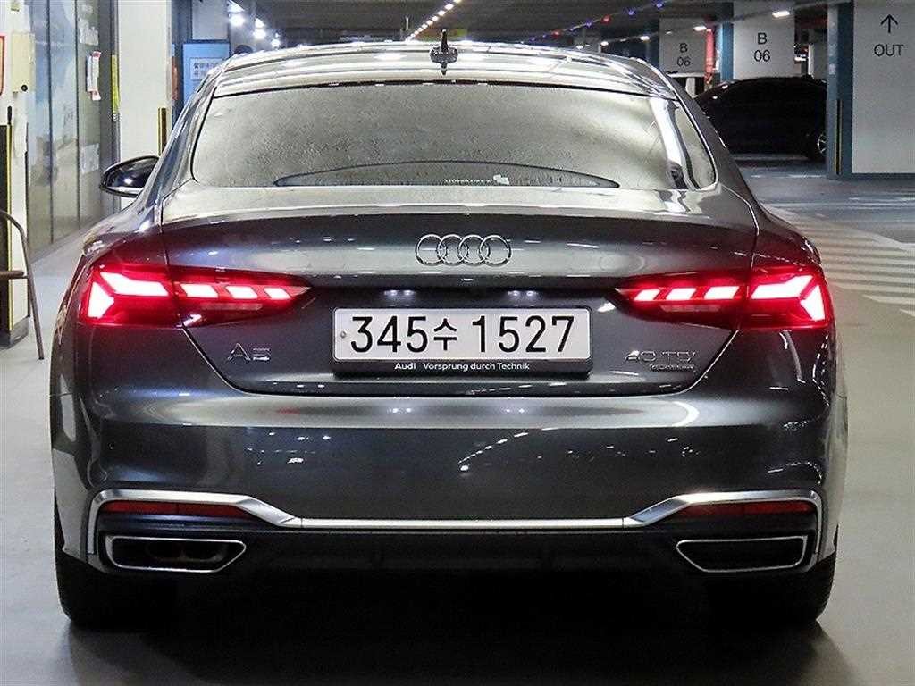 아우디 A5 A5 (F5) 40 TDI 콰트로 프리미엄 스포트백 이미지 5