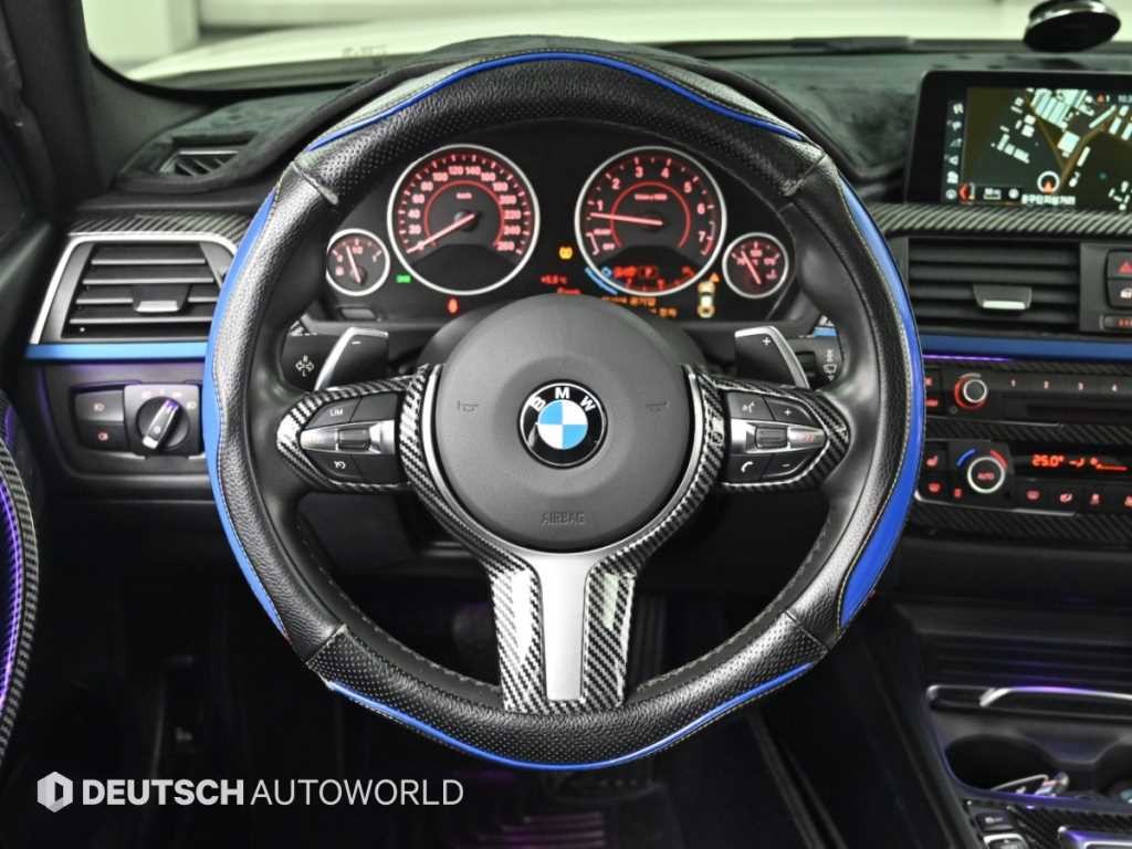 BMW 3시리즈 3시리즈 (F30) 320i M 스포츠 이미지 13