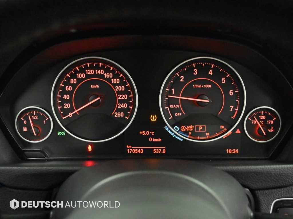 BMW 3시리즈 3시리즈 (F30) 320i M 스포츠 이미지 8