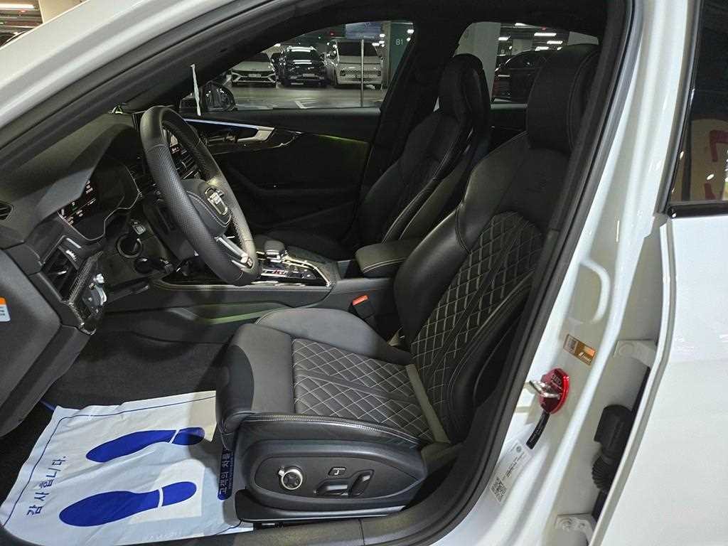 아우디 S4 S4 (B9) 3.0 TFSI 콰트로 이미지 6