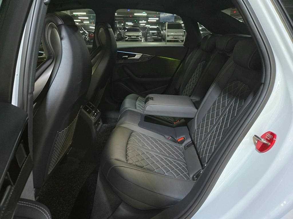 아우디 S4 S4 (B9) 3.0 TFSI 콰트로 이미지 7