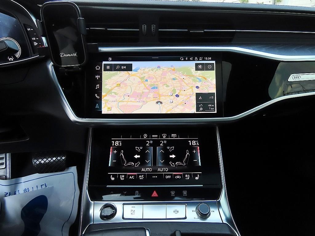아우디 A6 A6 (C8) 45 TFSI 프리미엄 이미지 13