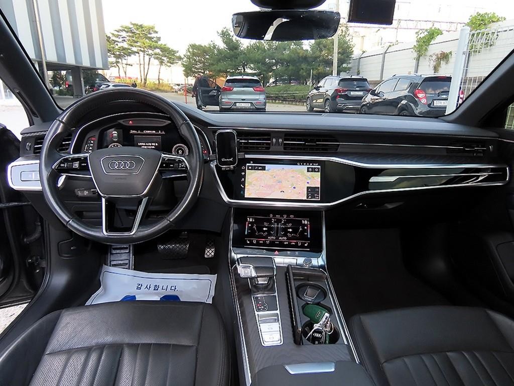 아우디 A6 A6 (C8) 45 TFSI 프리미엄 이미지 7