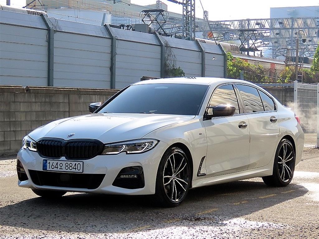 BMW 3시리즈 3시리즈 (G20) 330i M 스포츠 이미지 2
