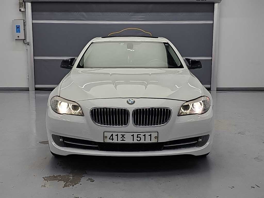 BMW 5시리즈 5시리즈 (F10) 520d 이미지 2