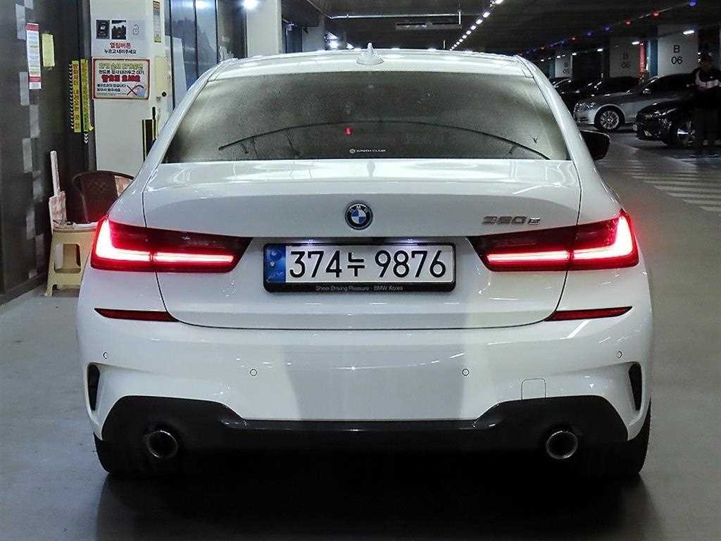 BMW 3시리즈 3시리즈 (G20) 320e M스포츠 퍼포먼스팩 이미지 6