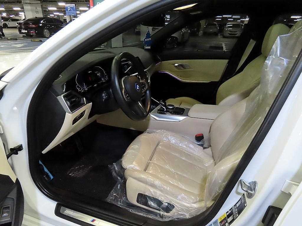 BMW 3시리즈 3시리즈 (G20) 320e M스포츠 퍼포먼스팩 이미지 7