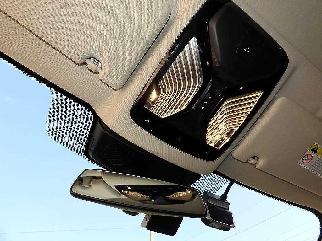 BMW 5시리즈 5시리즈 (G30) 520d xDrive 럭셔리 플러스 이미지 15