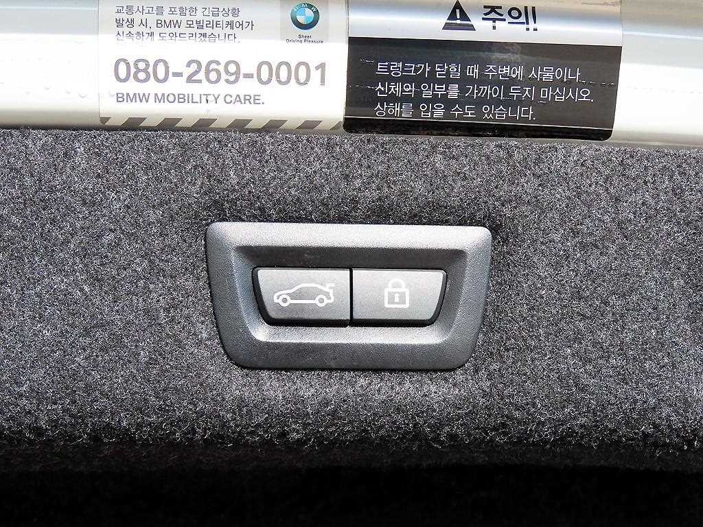 BMW 5시리즈 5시리즈 (G30) 520d xDrive 럭셔리 플러스 이미지 17