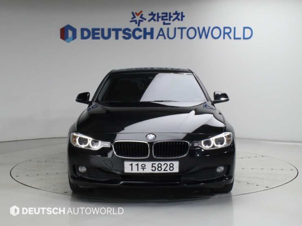 BMW 3시리즈 3시리즈 (F30) 320d xDrive 이미지 3