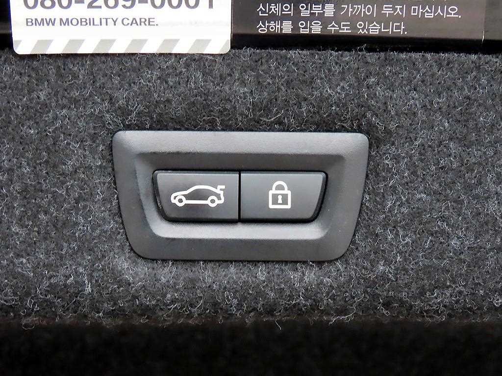 BMW 5시리즈 5시리즈 (G30) 520i 럭셔리 이미지 16