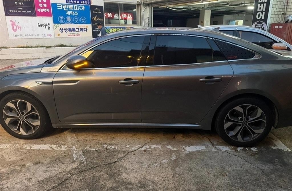 르노코리아(삼성) SM6 가솔린 2.0 GDe SE 이미지 4