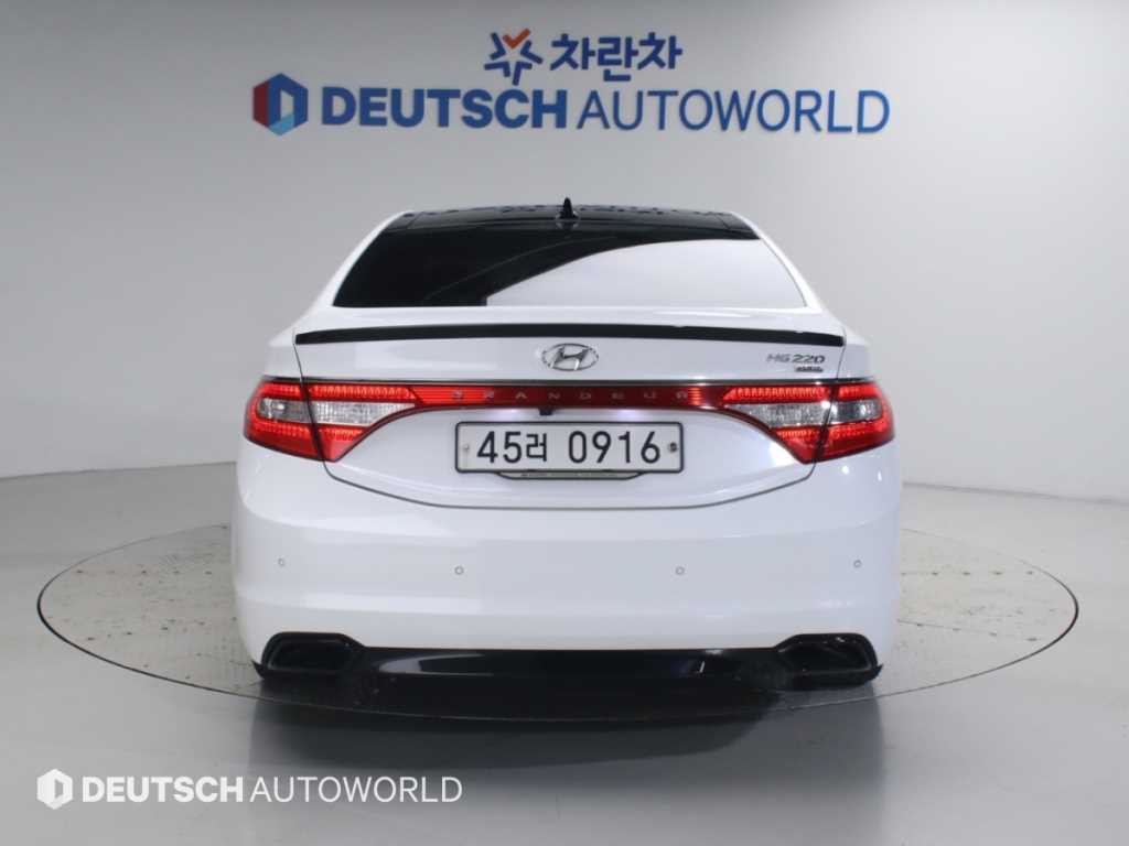 현대 그랜저 그랜저 HG HG220 PREMIUM 이미지 4