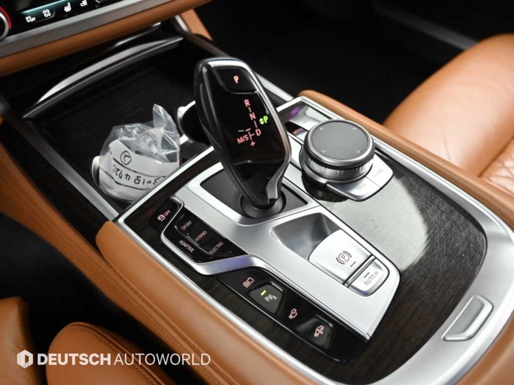 BMW 7시리즈 7시리즈 (G11) 745e i퍼포먼스 디자인 퓨어 엑설런스 이미지 9