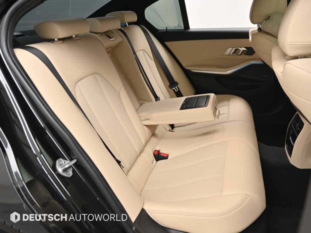 BMW 3시리즈 3시리즈 (G20) 320i M 스포츠 이미지 12