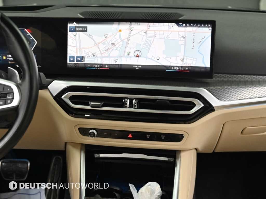 BMW 3시리즈 3시리즈 (G20) 320i M 스포츠 이미지 14
