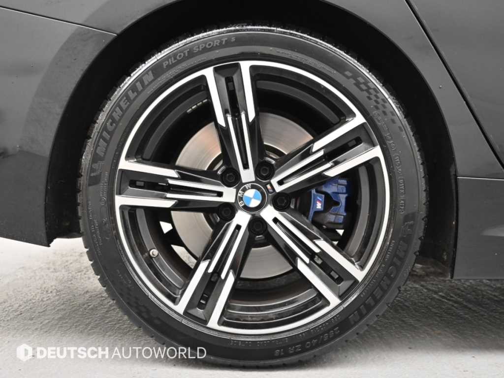 BMW 3시리즈 3시리즈 (G20) 320i M 스포츠 이미지 5