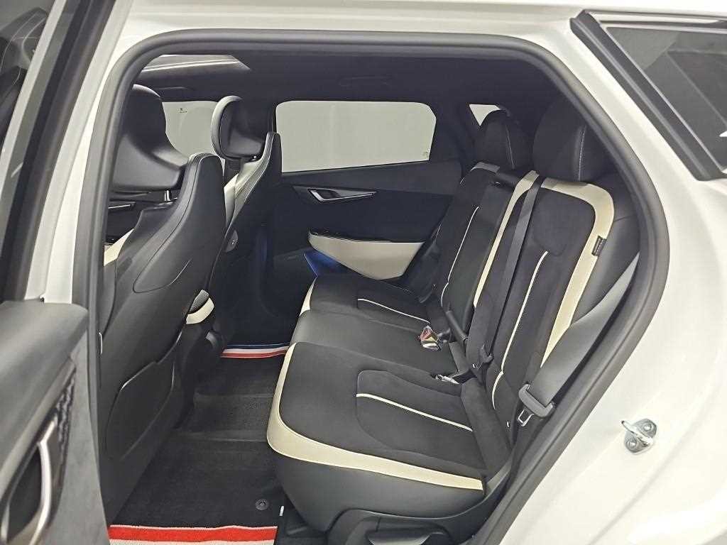 기아 EV6 더 뉴 EV6 롱레인지 2WD GT 라인 이미지 12
