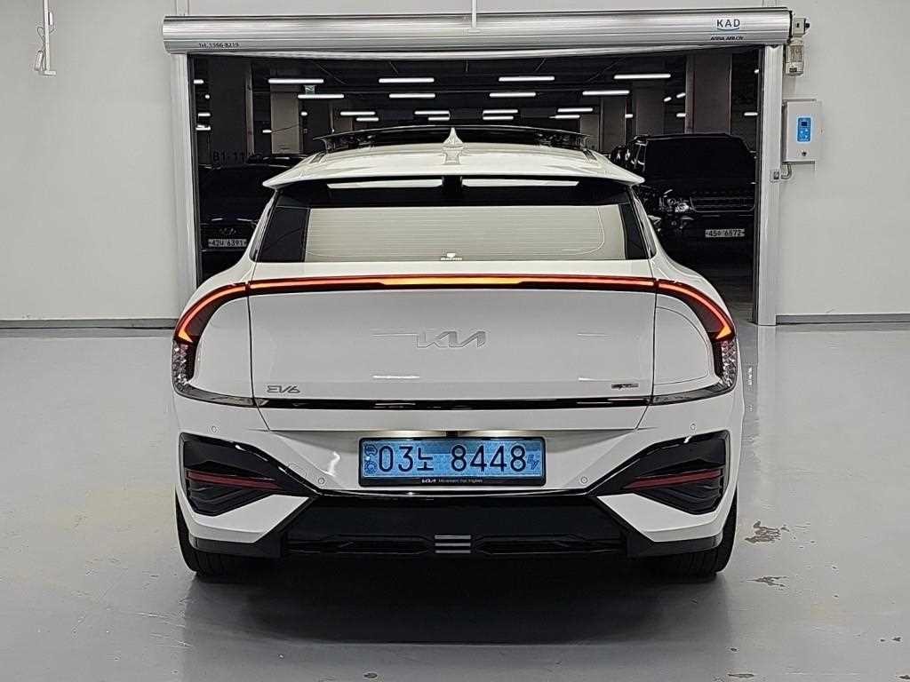 기아 EV6 더 뉴 EV6 롱레인지 2WD GT 라인 이미지 3
