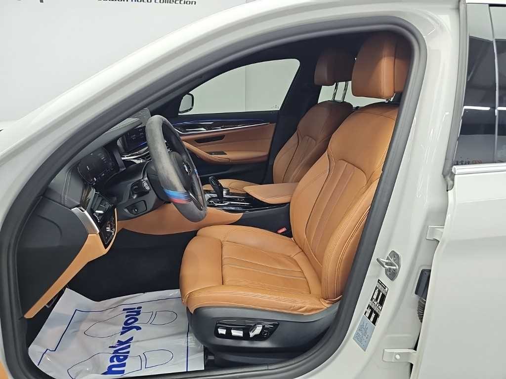BMW 5시리즈 5시리즈 (G30) 520i M 스포츠 이미지 11