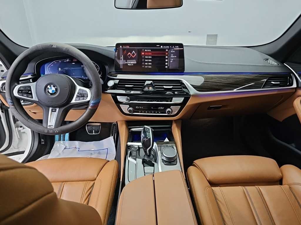 BMW 5시리즈 5시리즈 (G30) 520i M 스포츠 이미지 7