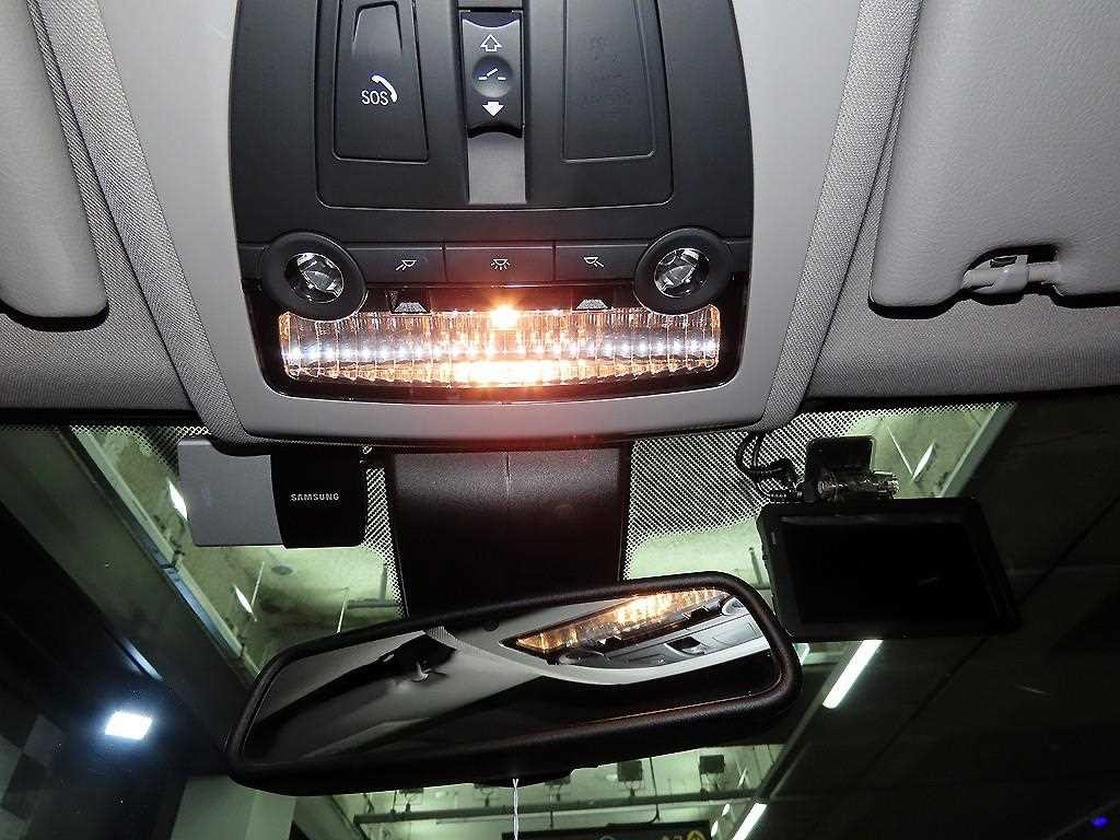 BMW 5시리즈 5시리즈 (F10) 520d xDrive 이미지 15