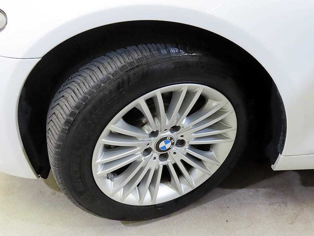 BMW 5시리즈 5시리즈 (F10) 520d xDrive 이미지 20