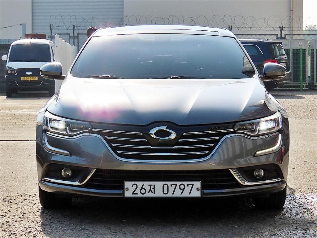 르노코리아(삼성) SM6 가솔린 1.6 TCe LE 이미지 1