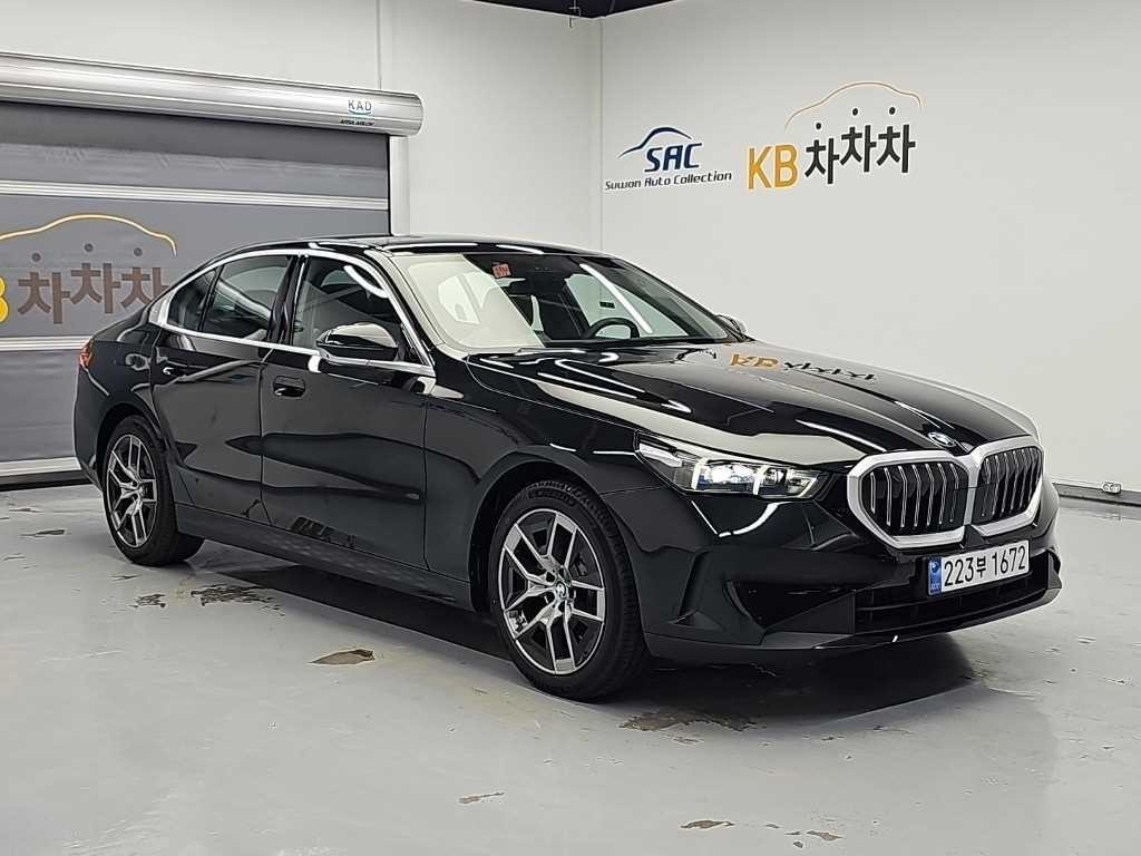 BMW 5시리즈 5시리즈 (G60) 520i M 스포츠 이미지 4