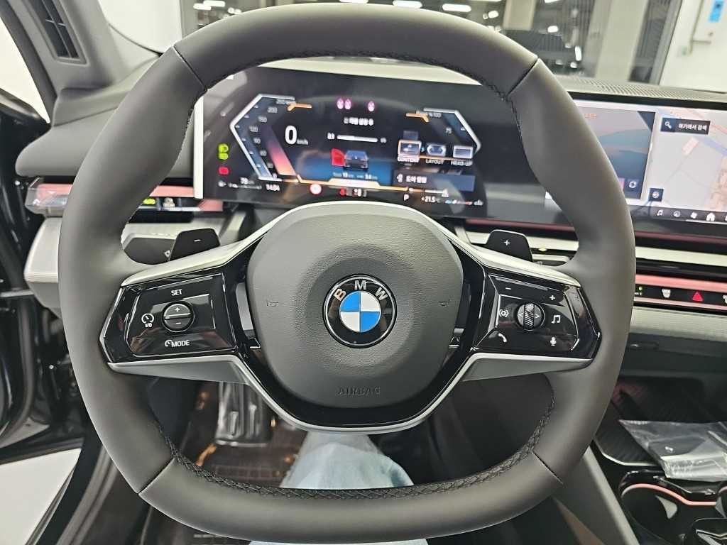 BMW 5시리즈 5시리즈 (G60) 520i M 스포츠 이미지 8