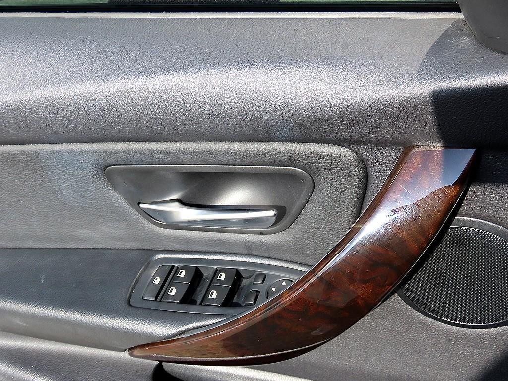 BMW 3시리즈 3시리즈 (F30) 320d xDrive 이미지 12